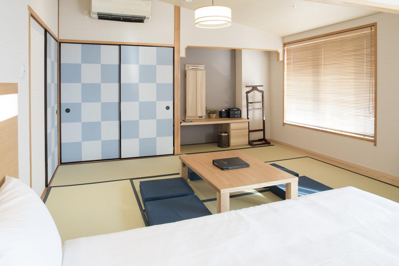 קורה Clayton Bay Hotel מראה חיצוני תמונה